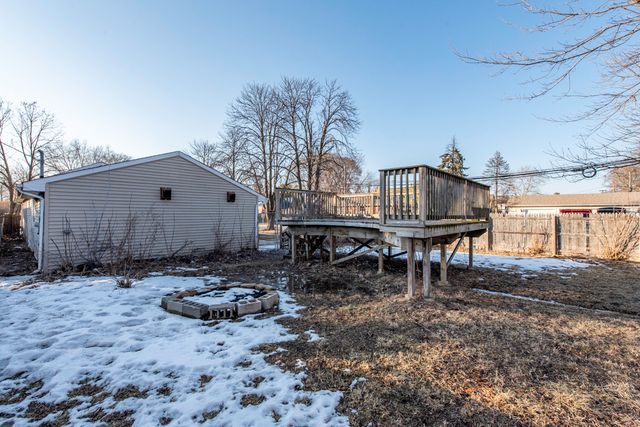 821 12th Street, North Chicago, IL 60064