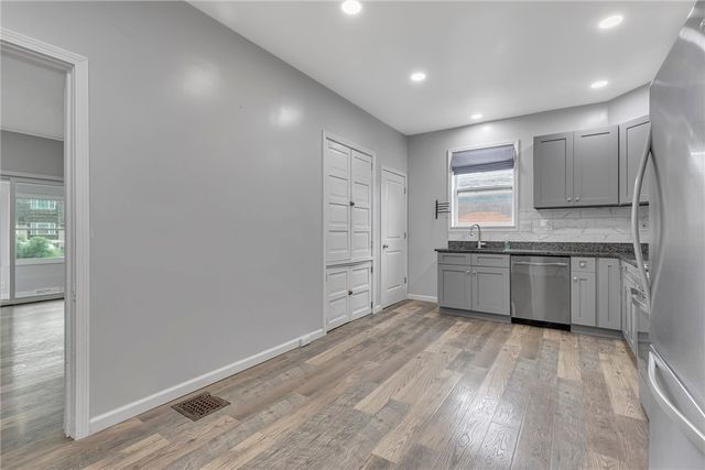 481 Market St, Beaver, PA 15009