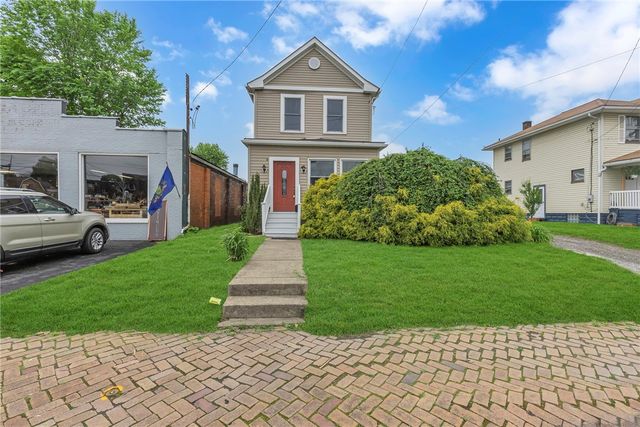 481 Market St, Beaver, PA 15009