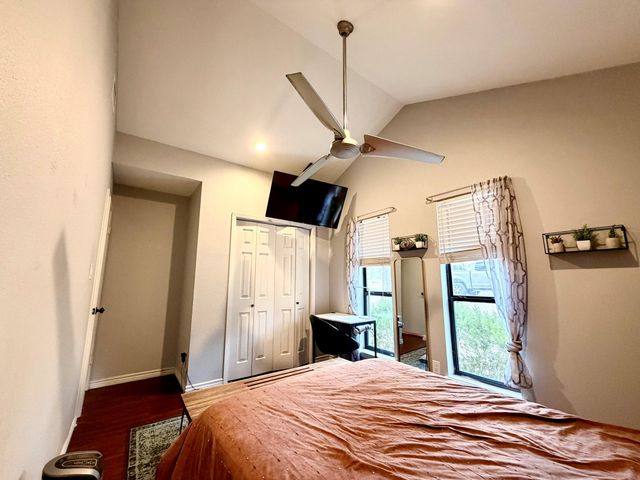 619 Franklin DR, San Marcos, TX 78666