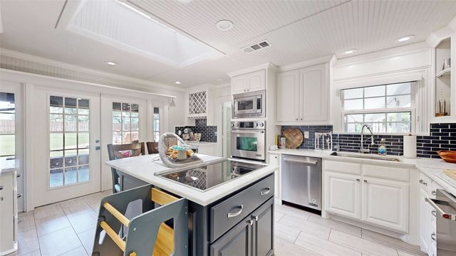 315 Mimosa Drive, Denton, TX 76201
