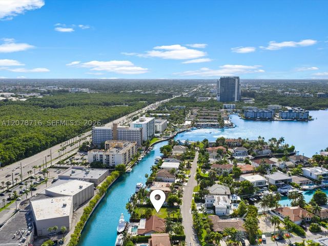 3030 NE 164th St, North Miami Beach, FL 33160