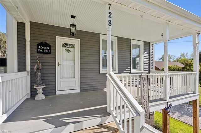 728 Beach RD, Hampton, VA 23664