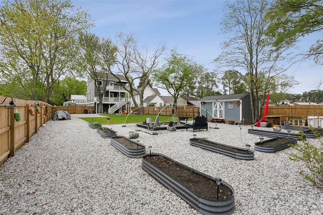 728 Beach RD, Hampton, VA 23664