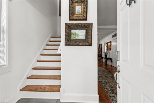728 Beach RD, Hampton, VA 23664