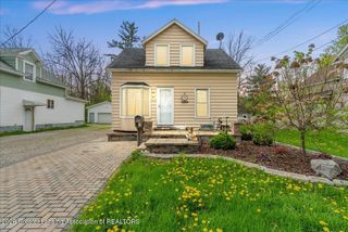 306 E Cavanaugh Road, Lansing, MI 48910