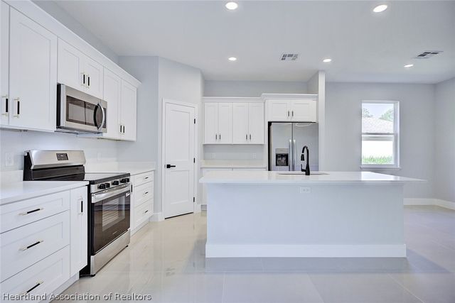 8059 Ancha Street, Sebring, FL 33872