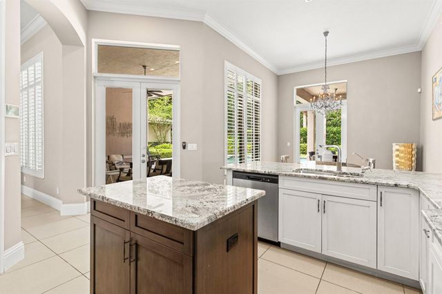 12121 Sunnydale Drive, Wellington, FL 33414
