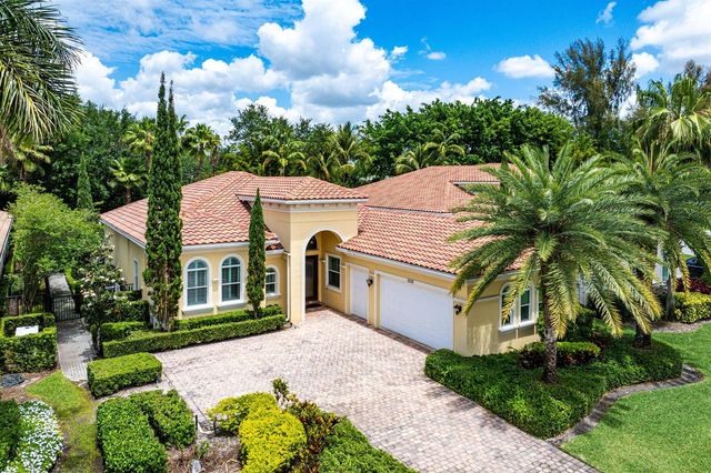 12121 Sunnydale Drive, Wellington, FL 33414
