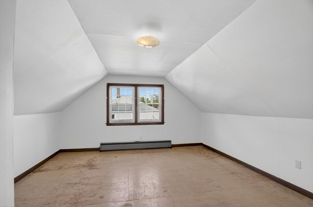 75 Connors St, Fitchburg, MA 01420