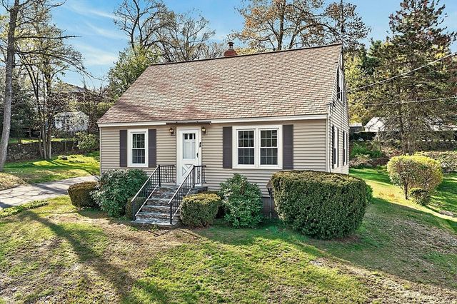75 Connors St, Fitchburg, MA 01420
