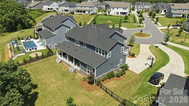 408 Fern Leaf Court, Belmont, NC 28012