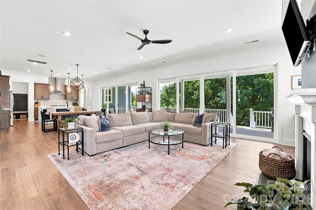 408 Fern Leaf Court, Belmont, NC 28012