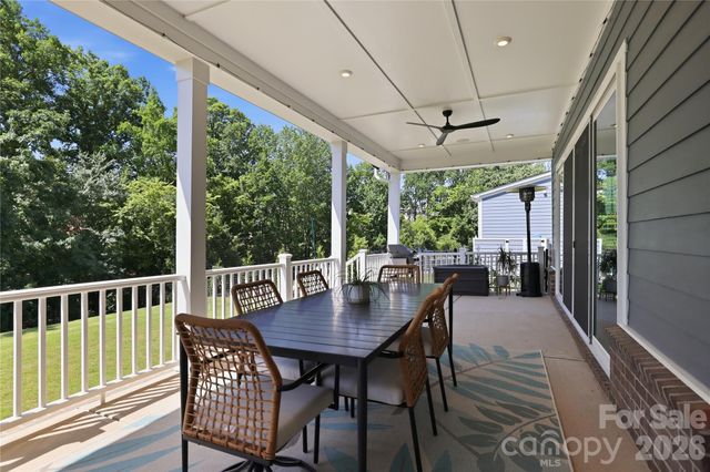 408 Fern Leaf Court, Belmont, NC 28012