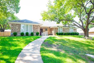 1439 Cardinal Creek Drive, Duncanville, TX 75137