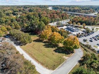 3855 Battleground Avenue, Greensboro, NC 27410