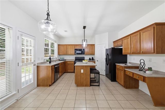 2225 Vistoria Drive, Cumming, GA 30041