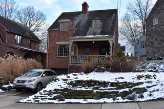 643 Royce Ave, Mt Lebanon, PA 15243