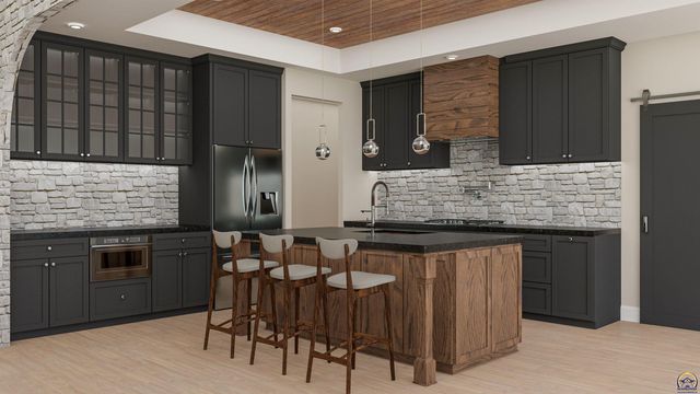 6855 SW Aylesbury RD, Topeka, KS 66610