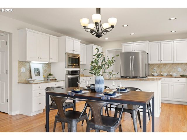 5449 Nw PREAKNESS Ter, Portland, OR 97229