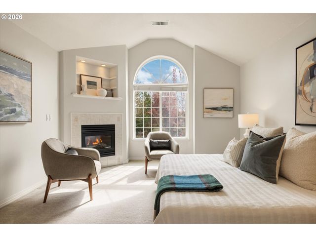 5449 Nw PREAKNESS Ter, Portland, OR 97229
