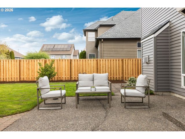5449 Nw PREAKNESS Ter, Portland, OR 97229