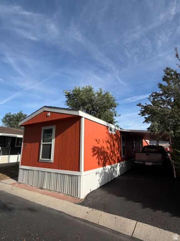 1264 GOLDFINCH ST, Salt Lake City, UT 84123 — photo 2