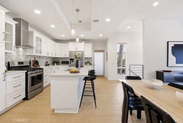 2705 W Lytelle, Los Angeles, CA 90065