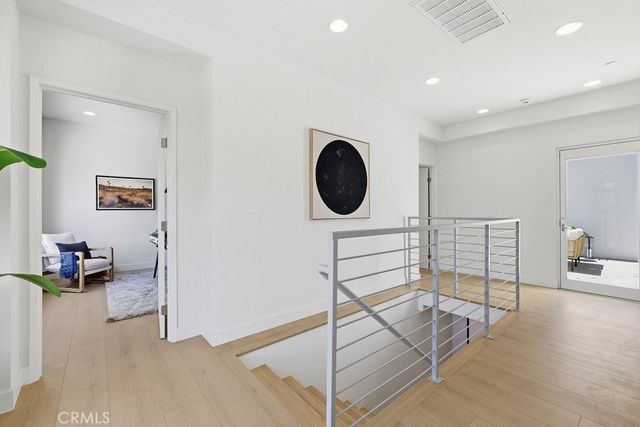 2705 W Lytelle, Los Angeles, CA 90065