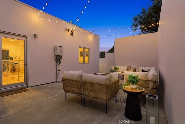 2705 W Lytelle, Los Angeles, CA 90065