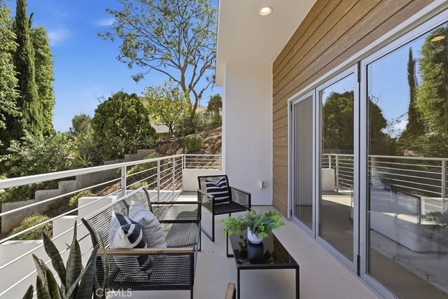 2705 W Lytelle, Los Angeles, CA 90065