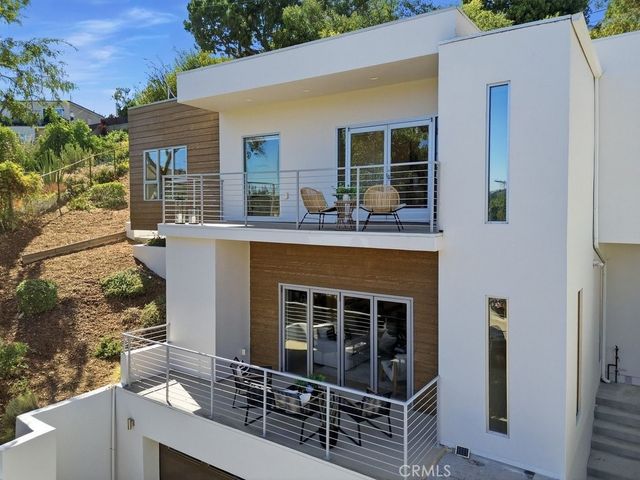 2705 W Lytelle, Los Angeles, CA 90065