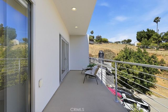2705 W Lytelle, Los Angeles, CA 90065
