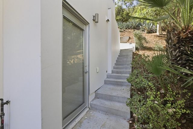 2705 W Lytelle, Los Angeles, CA 90065