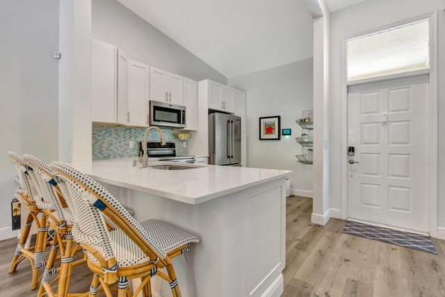 229 Cypress Point Drive, Palm Beach Gardens, FL 33418