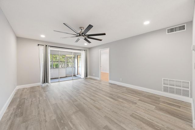 292 Cape Cod Circle B, Lake Worth, FL 33467