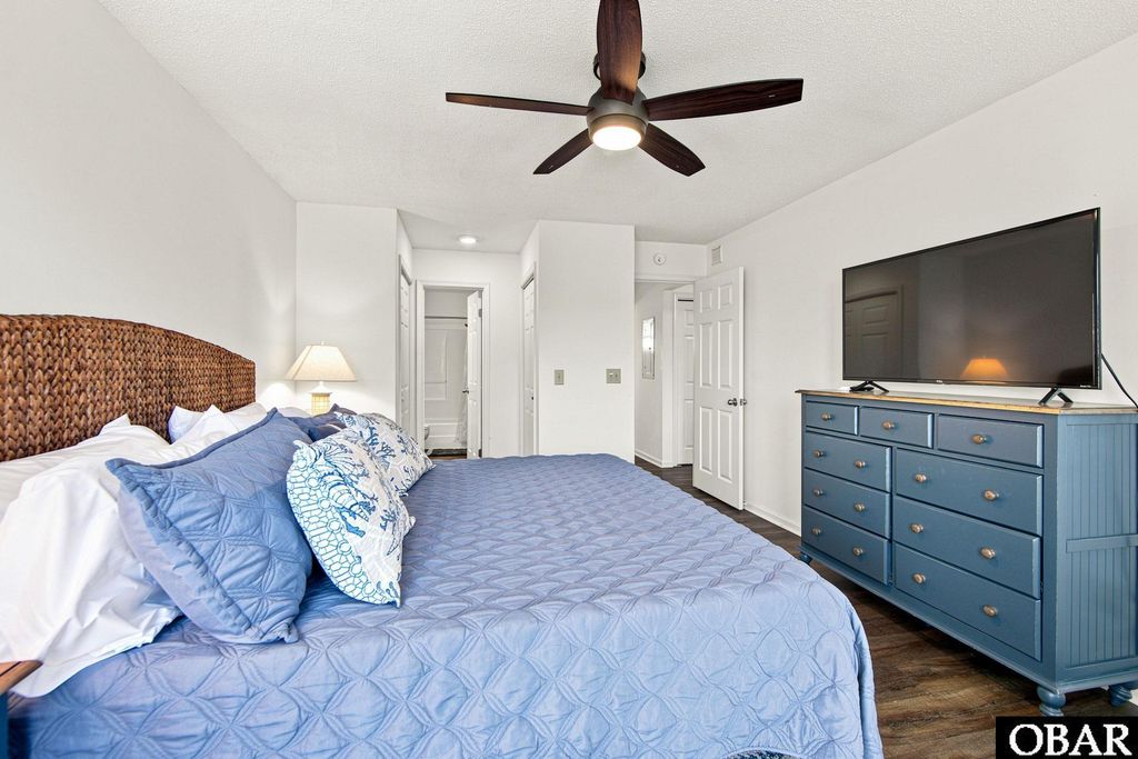 Image 22 of property listing at 325 Pirates Way # 325D, Manteo, NC 27954