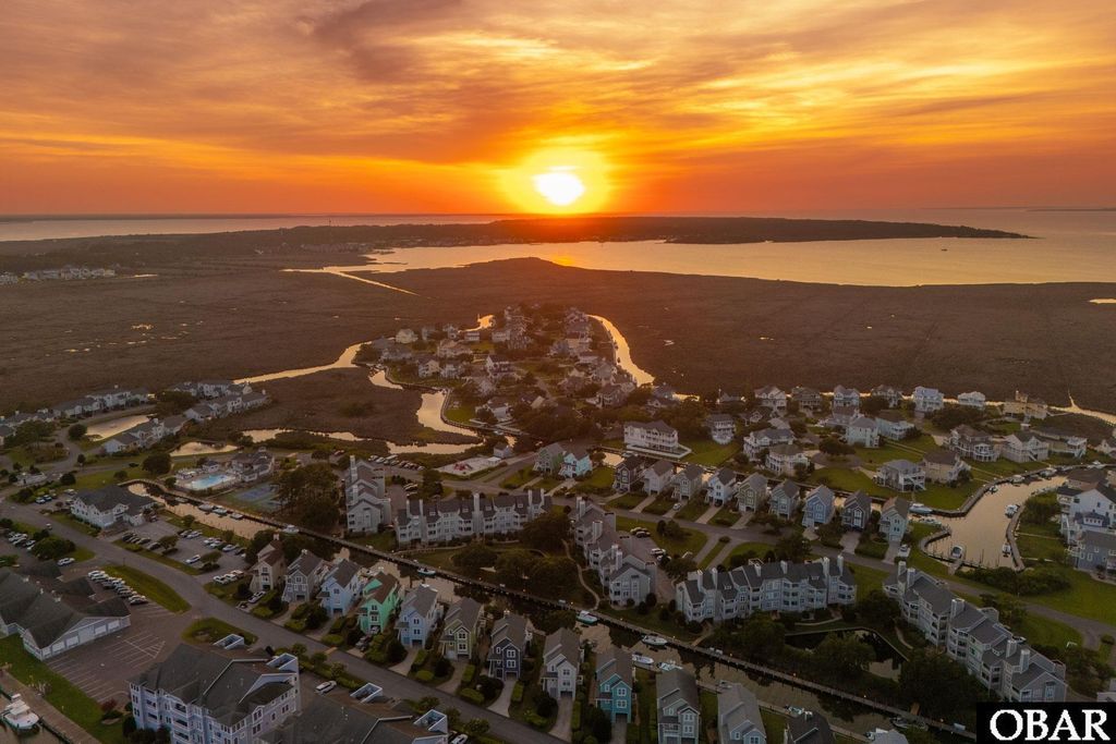 Image 34 of property listing at 325 Pirates Way # 325D, Manteo, NC 27954