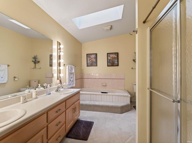 416 Hawthorne Place, Auburn, IN 46706