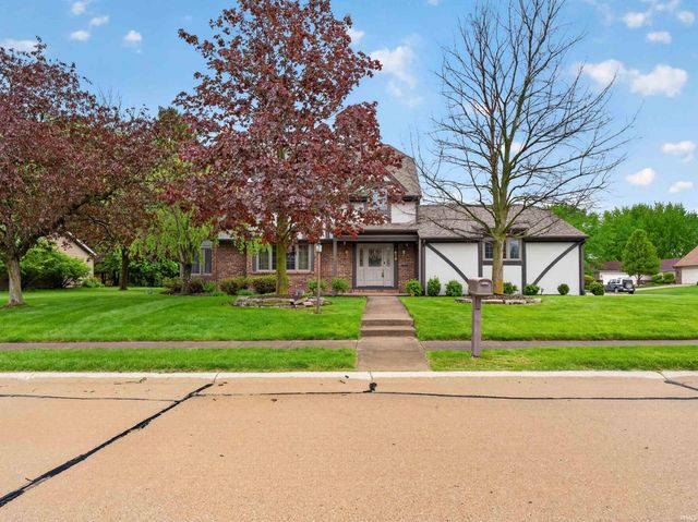 416 Hawthorne Place, Auburn, IN 46706