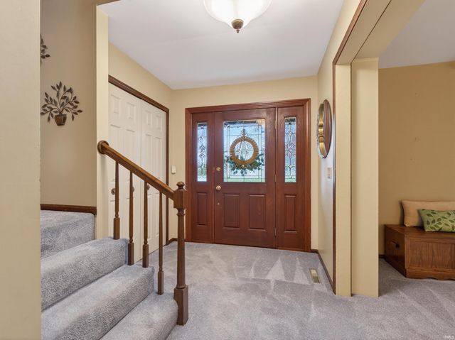 416 Hawthorne Place, Auburn, IN 46706
