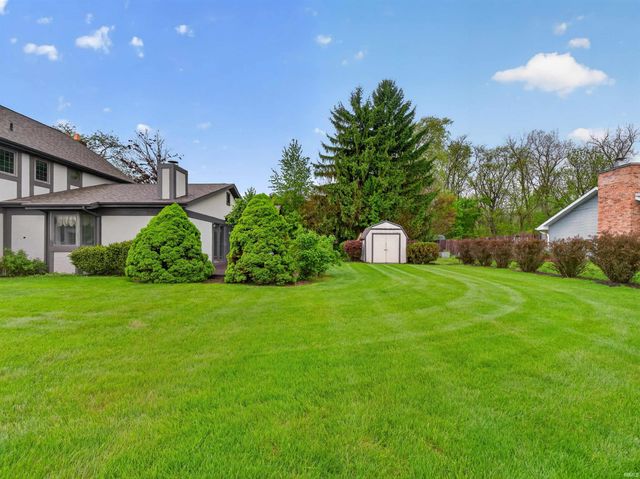 416 Hawthorne Place, Auburn, IN 46706