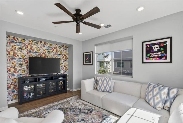 3661 S Nexa Paseo, Ontario, CA 91761
