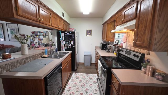 1407 E O Street, Russellville, AR 72801