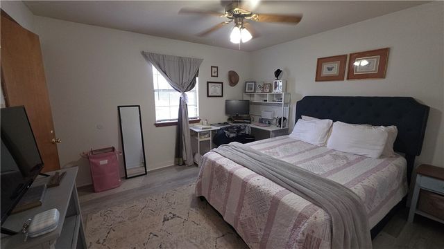 1407 E O Street, Russellville, AR 72801