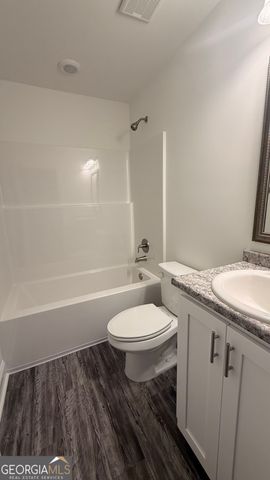 670 Belfast Loop 187, Ellabell, GA 31308