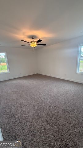 670 Belfast Loop 187, Ellabell, GA 31308