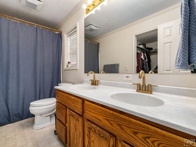 830 Aguilar Dr, Pueblo West, CO 81007