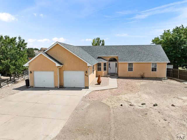830 Aguilar Dr, Pueblo West, CO 81007