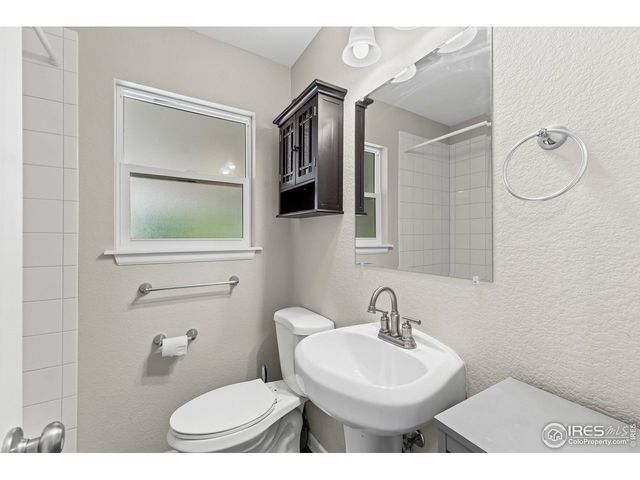 2413 15th Ave Ct, Greeley, CO 80631